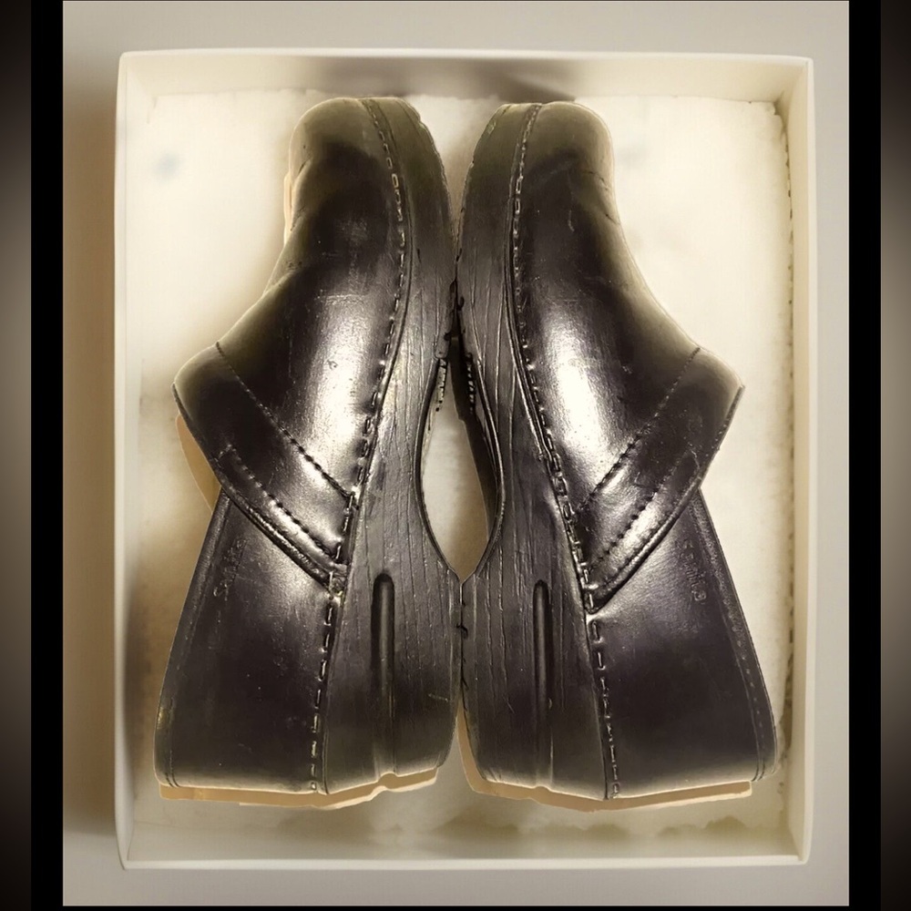 🖤SANITA🖤LEATHER DANISH FULL SHOE CLOG EUC🇩🇰